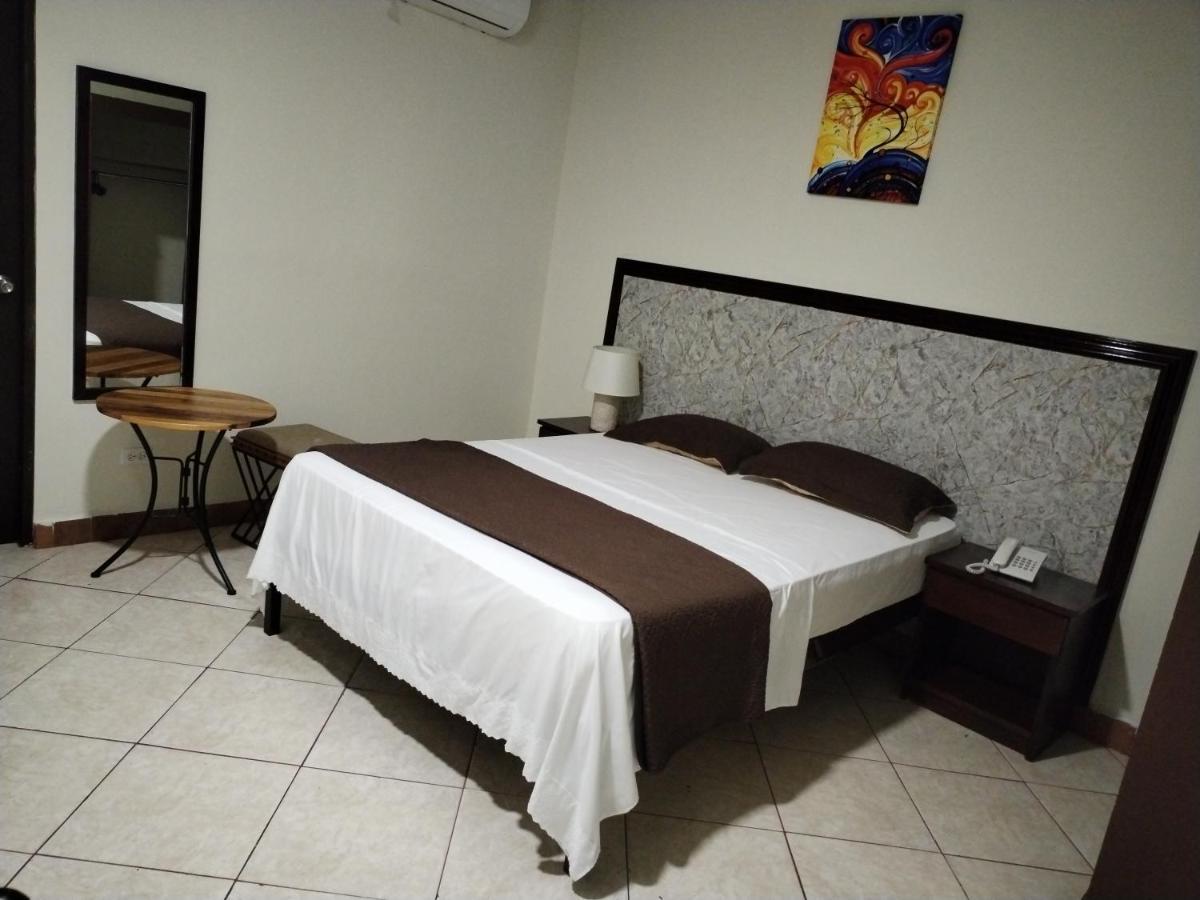 Hotel America - La Chorrera Bagian luar foto