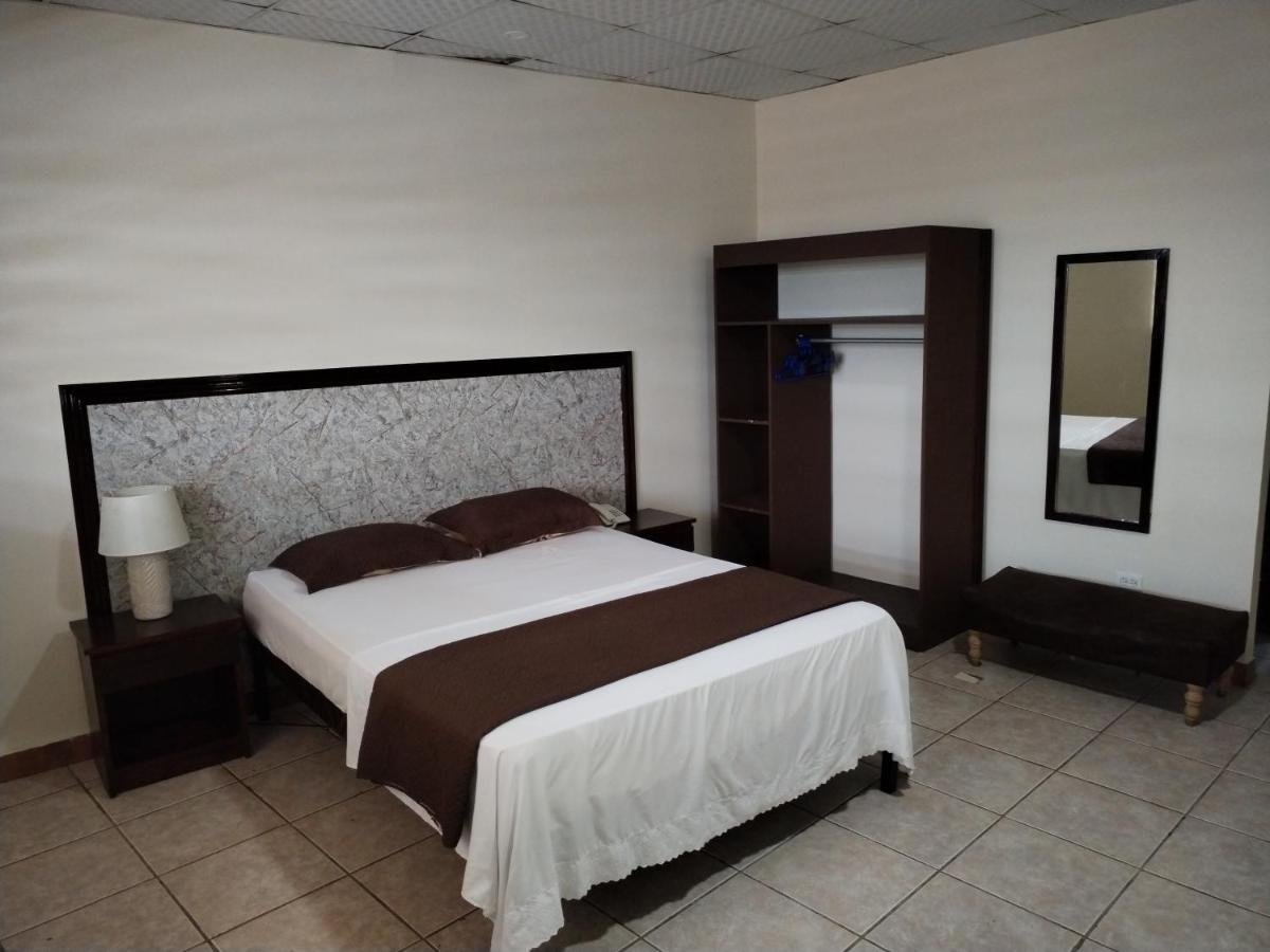 Hotel America - La Chorrera Bagian luar foto