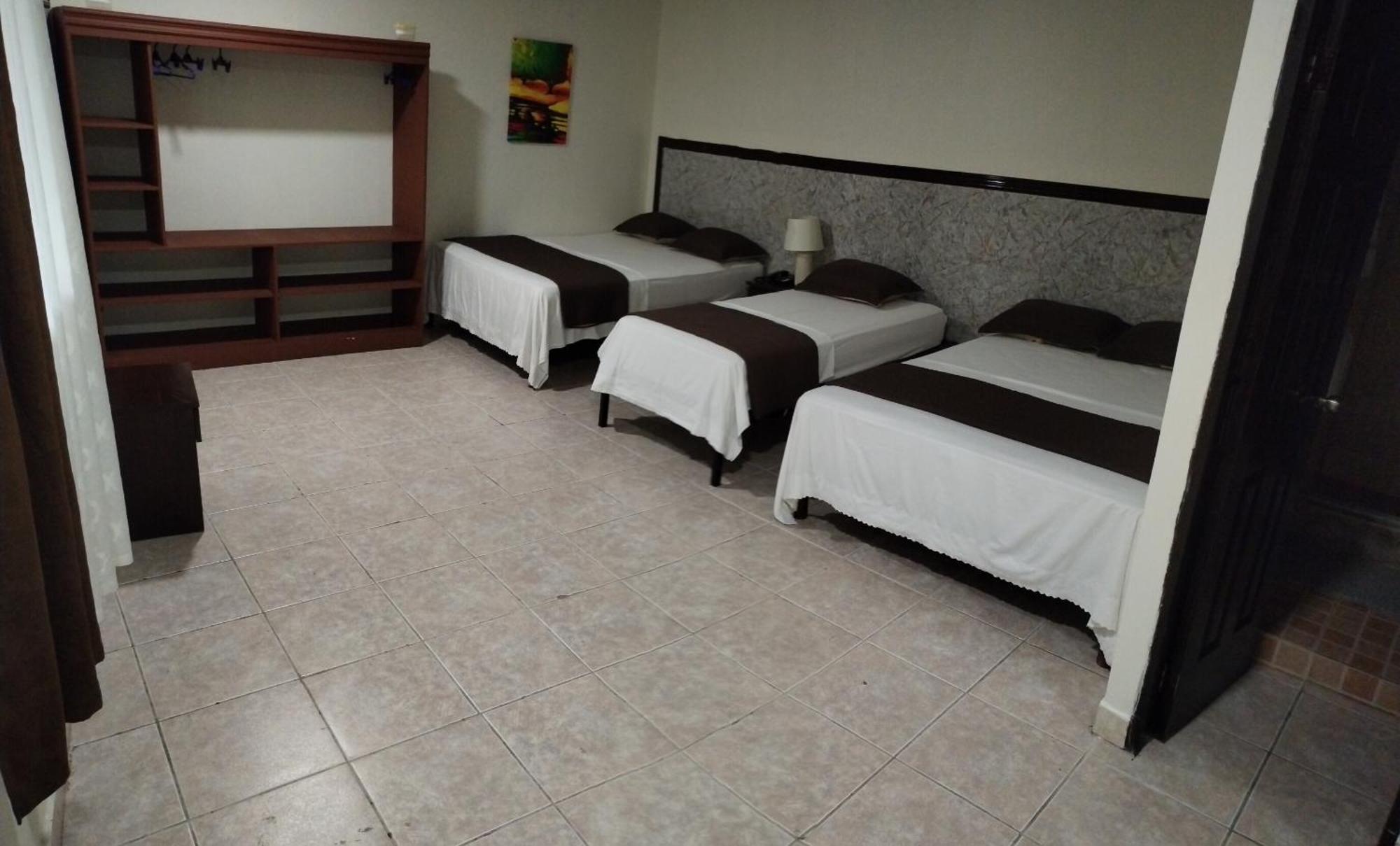 Hotel America - La Chorrera Bagian luar foto